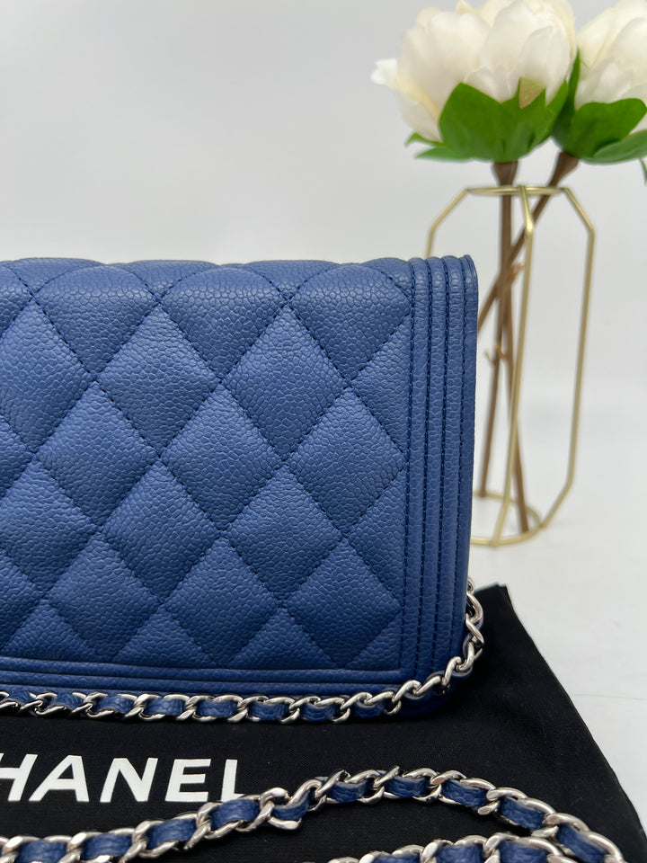 CHANEL CHEVRON CALFSKIN BOY WALLET ON CHAIN