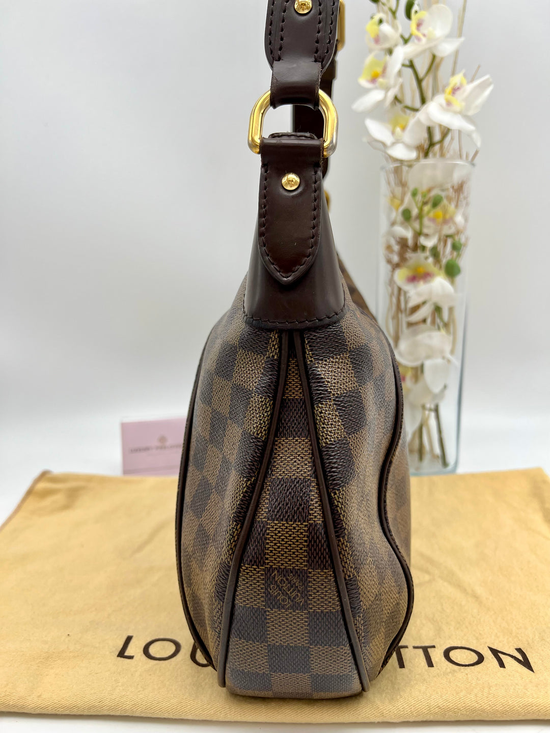 LOUIS VUITTON THAMES MM DAMIER