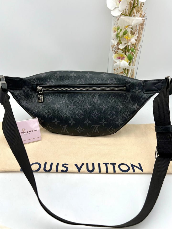 LOUIS VUITTON DISCOVERY BUM BAG