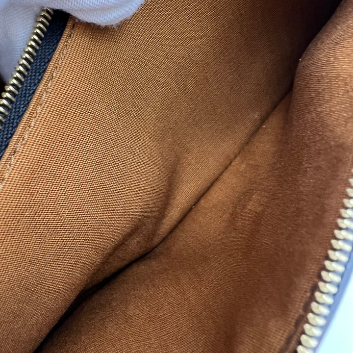 CELINE TRIOMPHE WALLET ON STRAP TAN