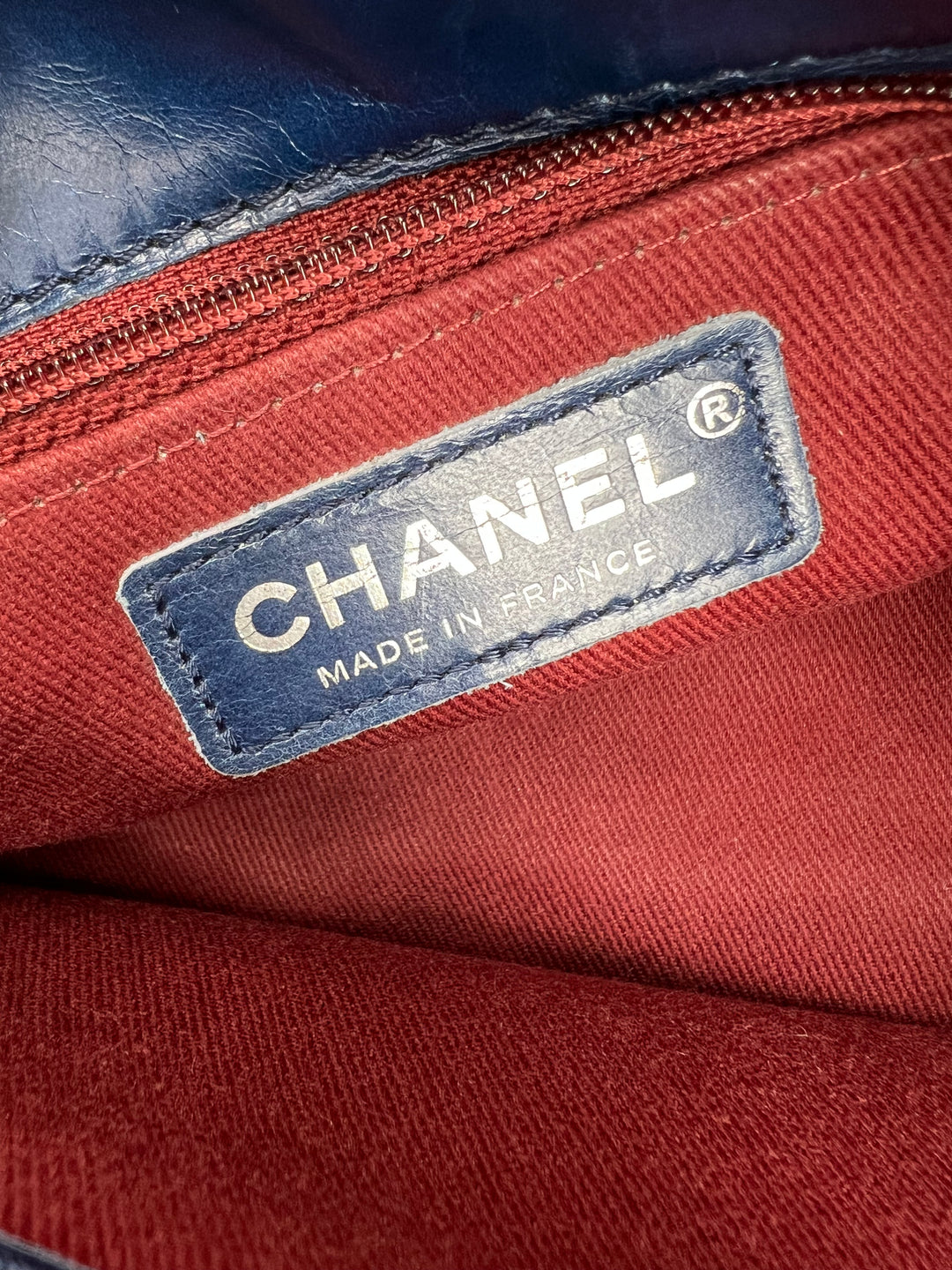 CHANEL CLASSIC EASY FLAP MEDIUM