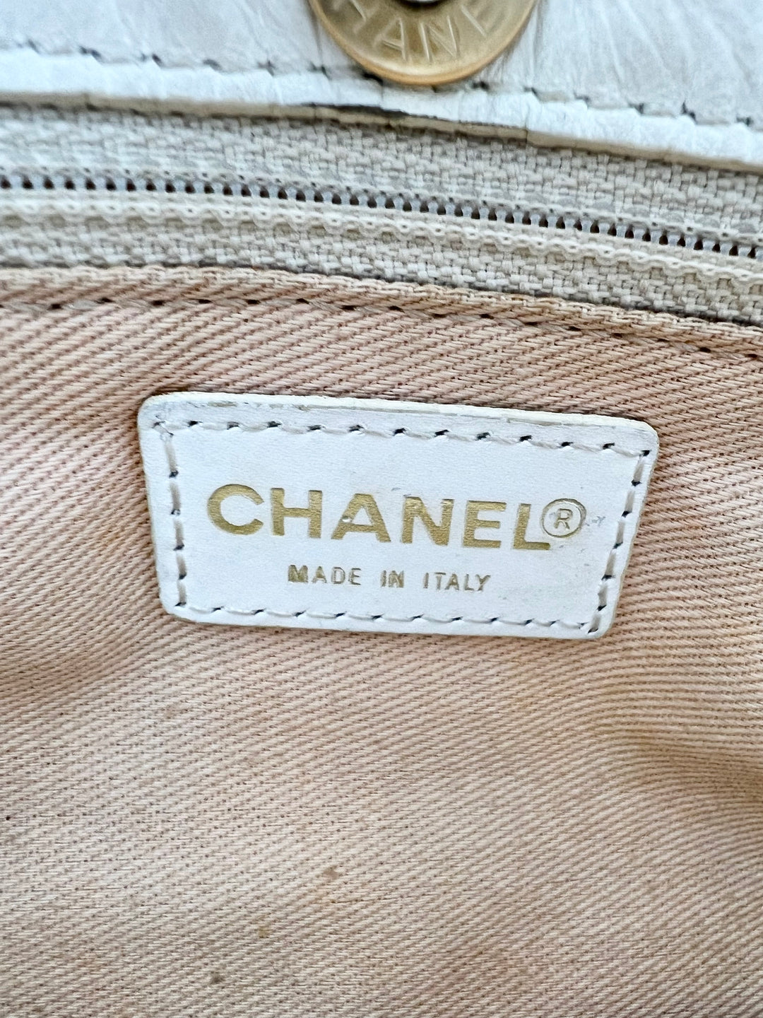 CHANEL CANVAS SHOULDER BAG