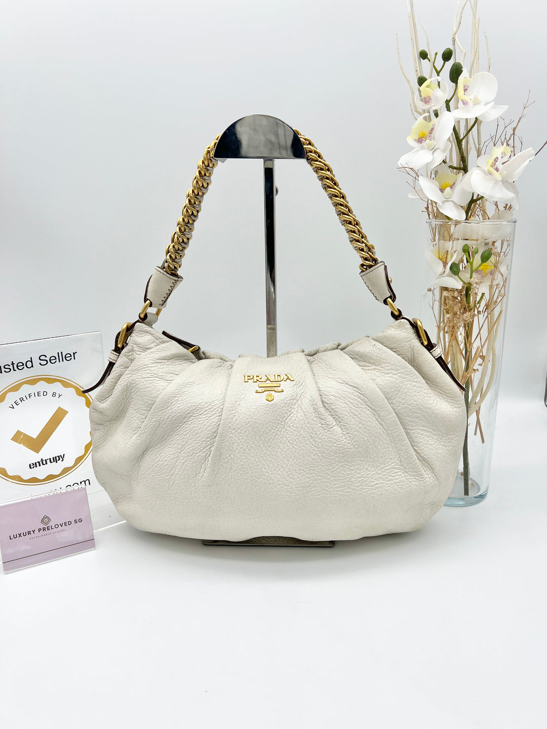 PRADA WHITE LEATHER CHAIN ONE SHOULDER BAG