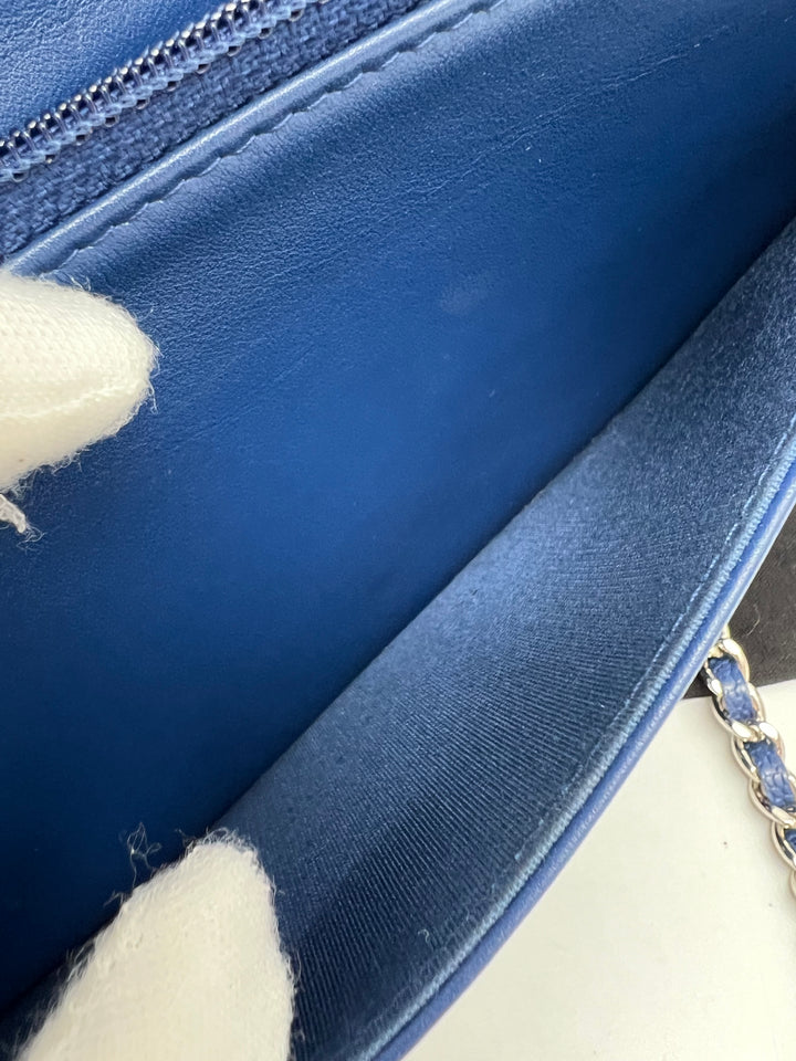 CHANEL CHEVRON CALFSKIN BOY WALLET ON CHAIN