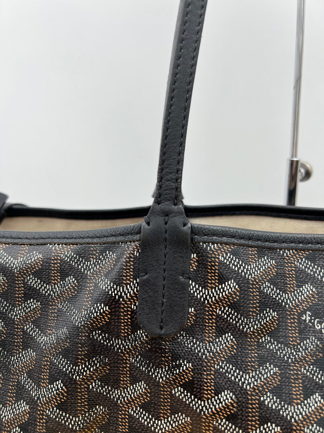GOYARD SAINT LOUIS PM TOTE BAG