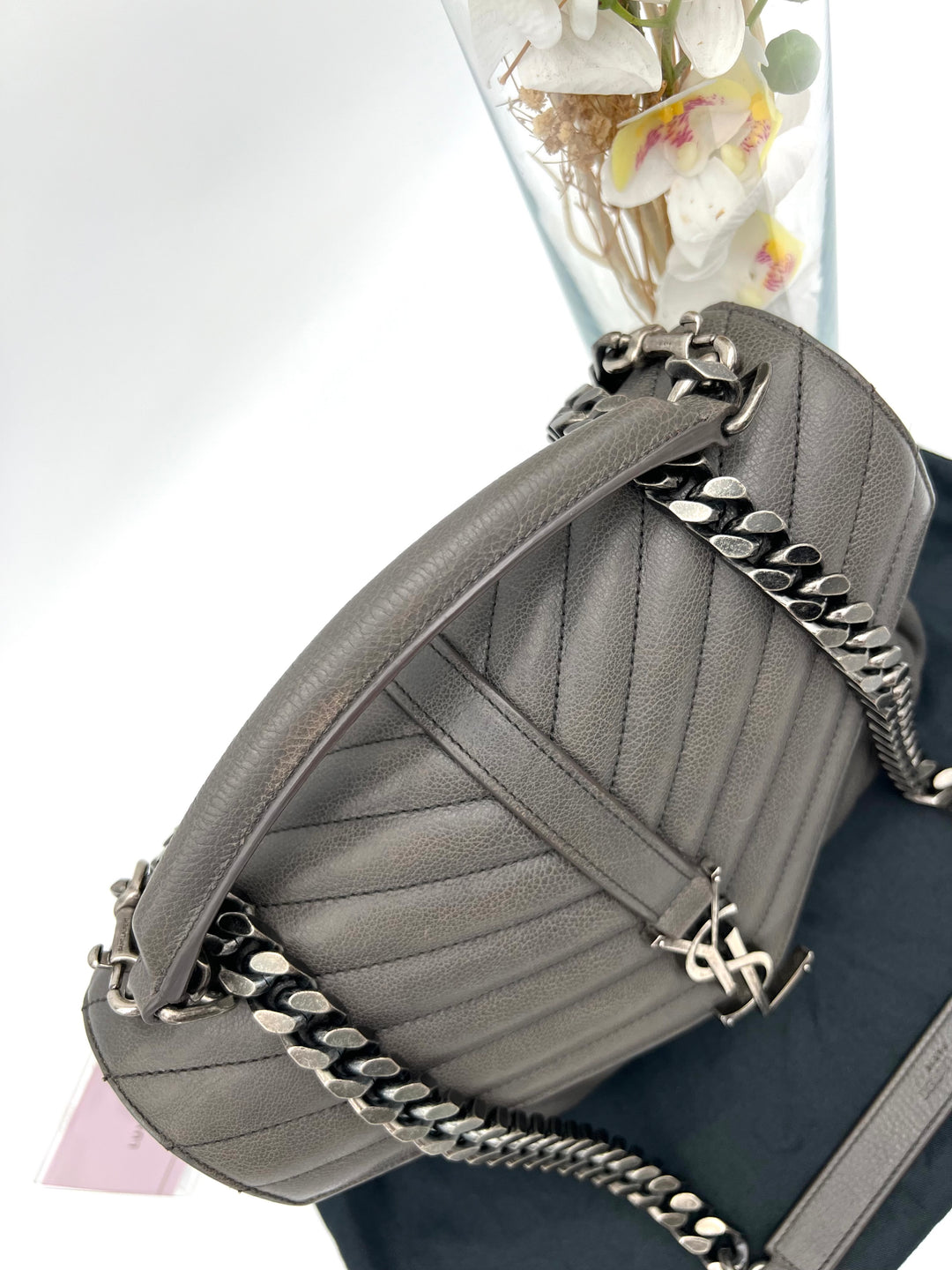 YVES SAINT LAURENT COLLEGE CHEVRON QUILTED BAG SHW MEDIUM