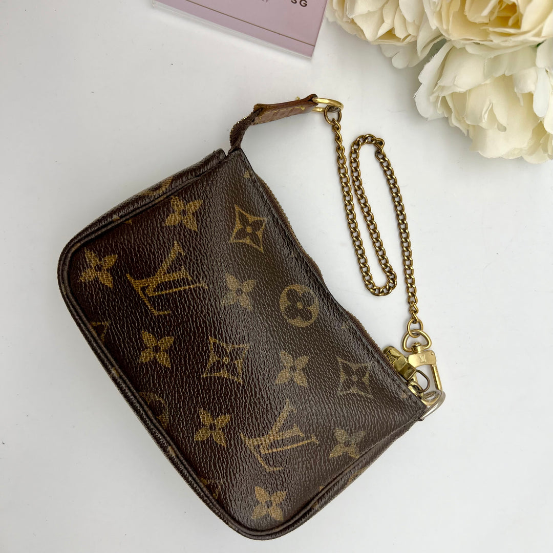 LOUIS VUITTON MINI POCHETTE MONOGRAM