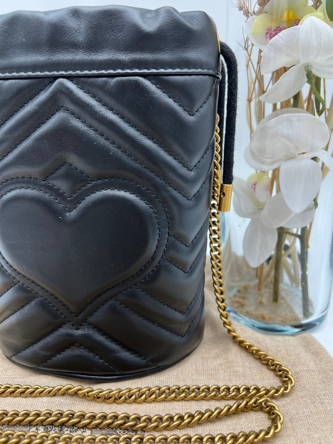 GUCCI MARMONT QUILTED GHW BUCKET BAG
