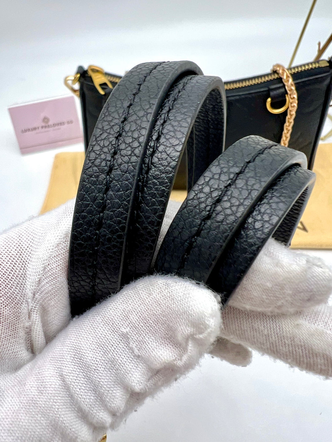 LOUIS VUITTON EASY POUCH EMPRIENTE
