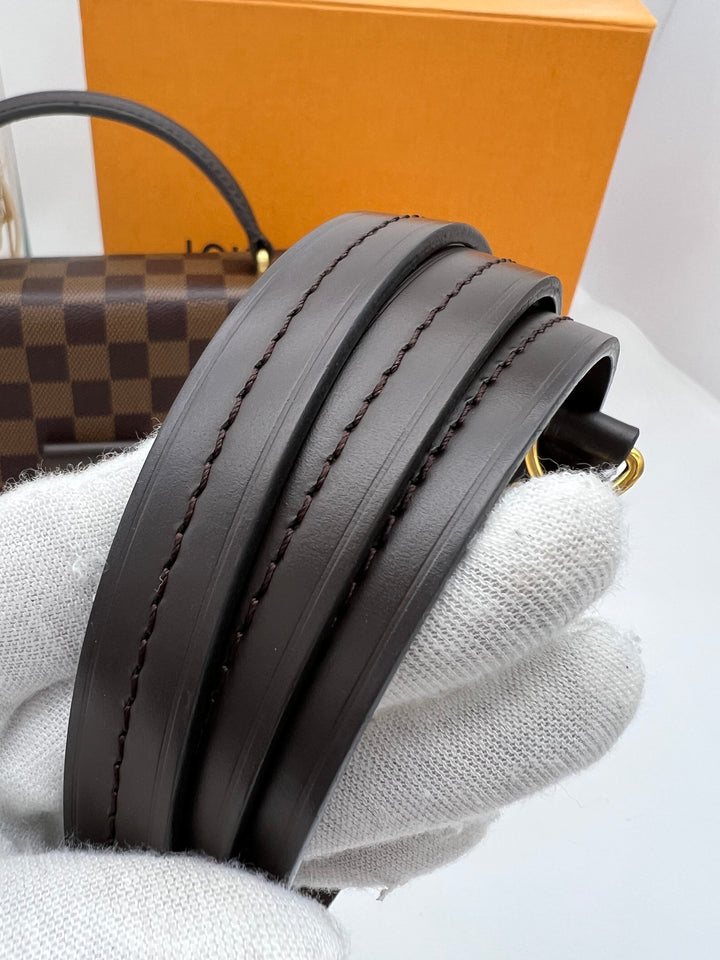 LOUIS VUITTON CROISETTE DAMIER