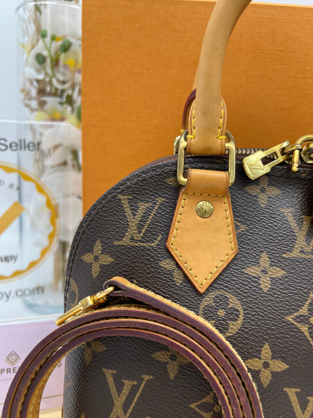 LOUIS VUITTON ALMA BB MONOGRAM