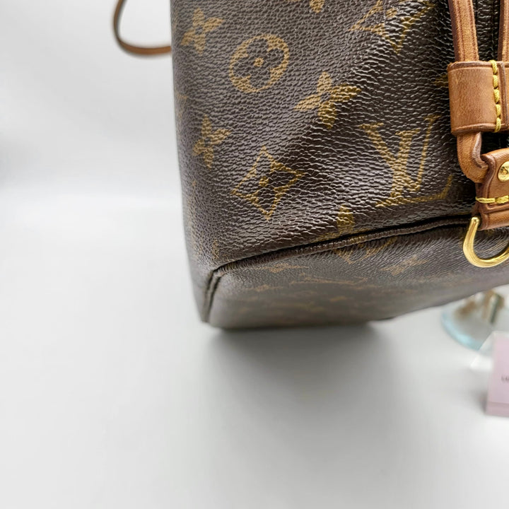 LOUIS VUITTON NEVERFULL MM MONOGRAM