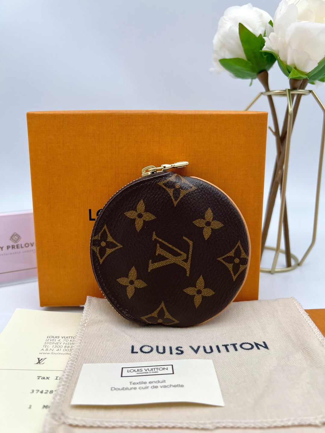 LOUIS VUITTON ROUND COIN PURSE MONOGRAM
