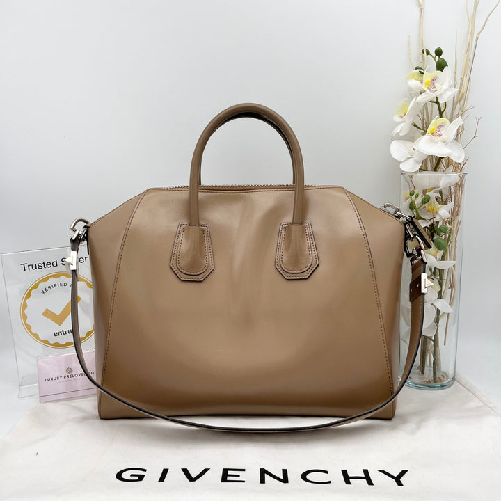 GIVENCHY ANTIGONA 2 WAY MEDIUM