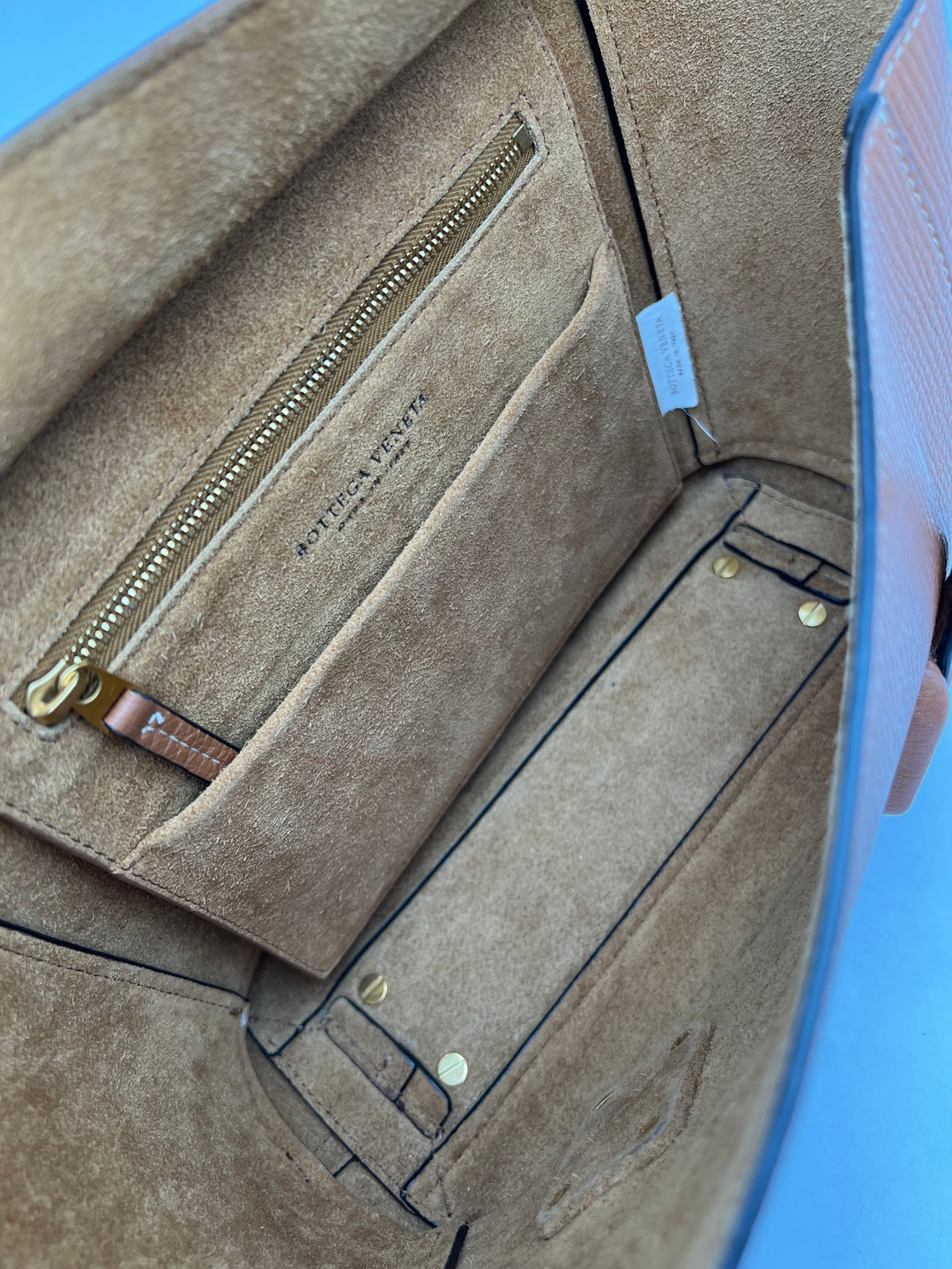 BOTTEGA VENETA ACRO GRAINY CALFSKIN