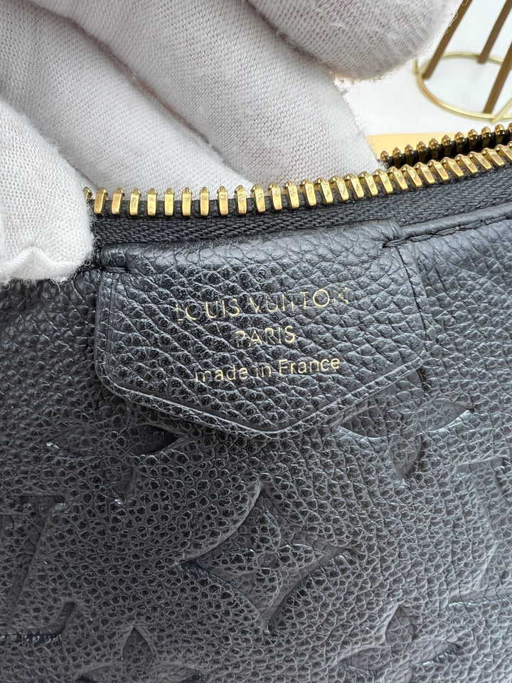 LOUIS VUITTON EASY POUCH EMPRIENTE