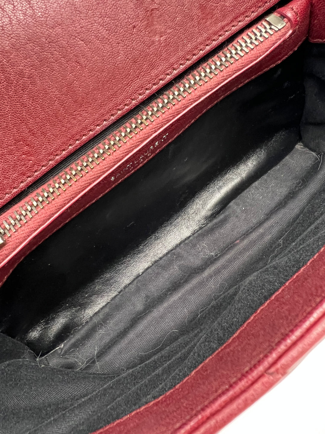 YVES SAINT LAURENT COLLEGE CHEVRON QUILTED BAG GHW
