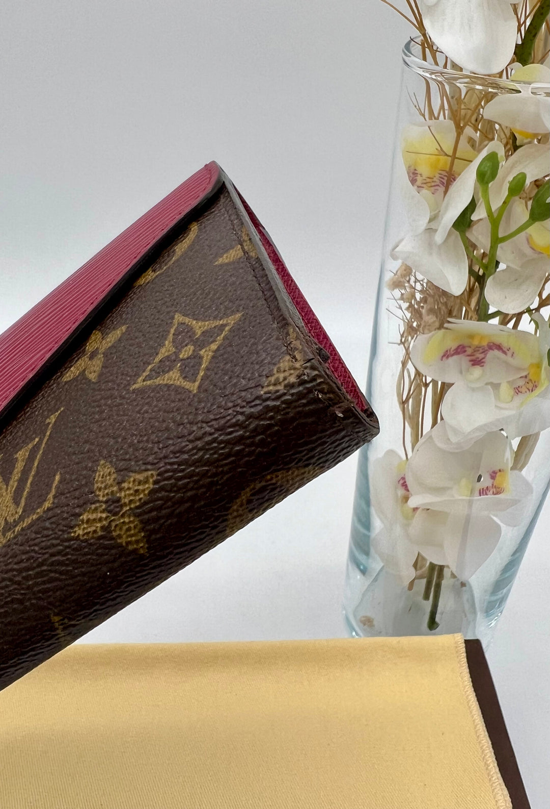 LOUIS VUITTON FUCHIA EPI MARIE WALLET