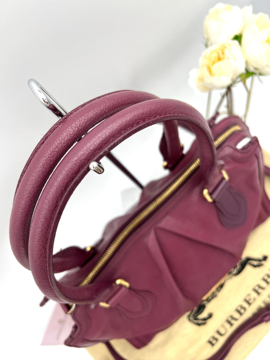 BURBERRY LONDON PURPLE GRAINED SMALL SHOULDER BAG