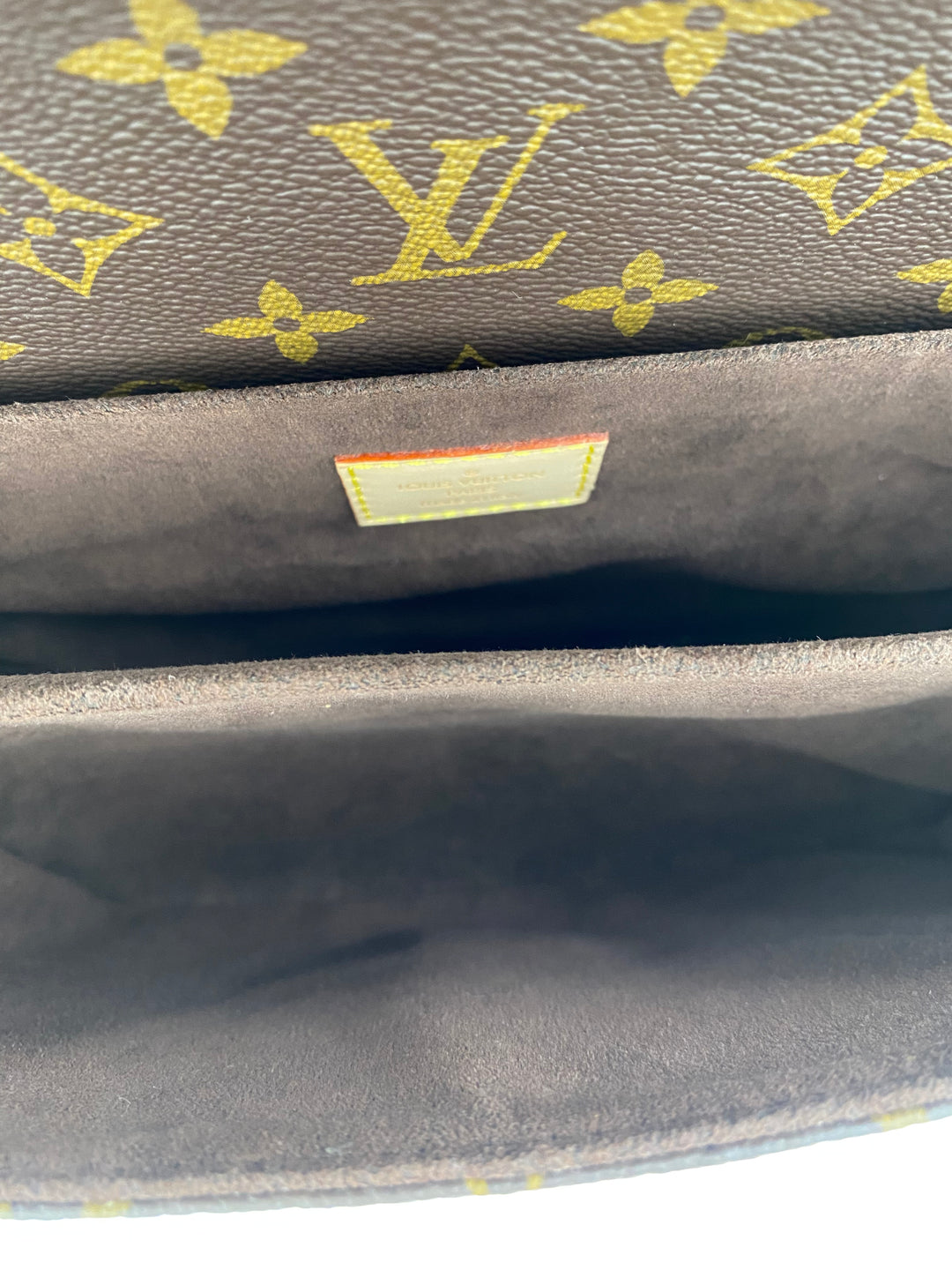 LOUIS VUITTON POCHETTE METIS MONOGRAM