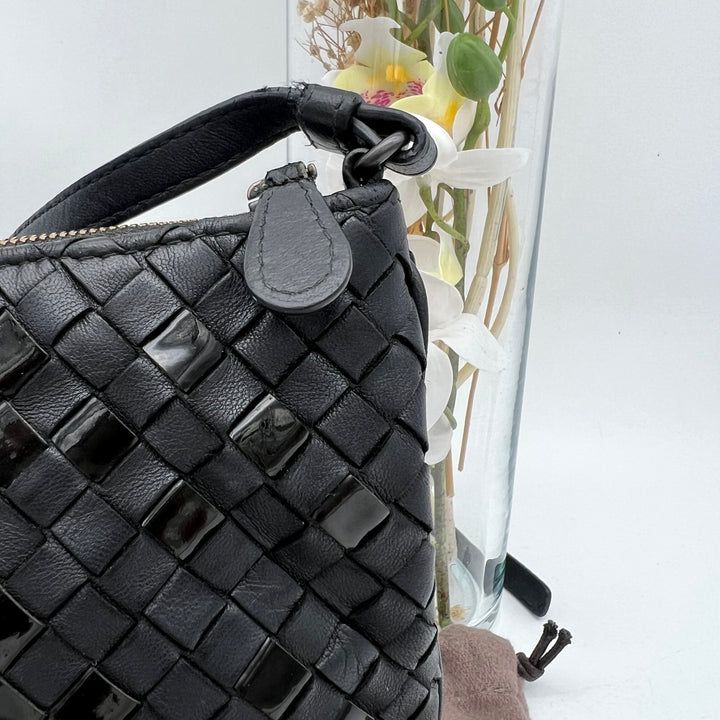 BOTTEGA BLACK SLING BAG