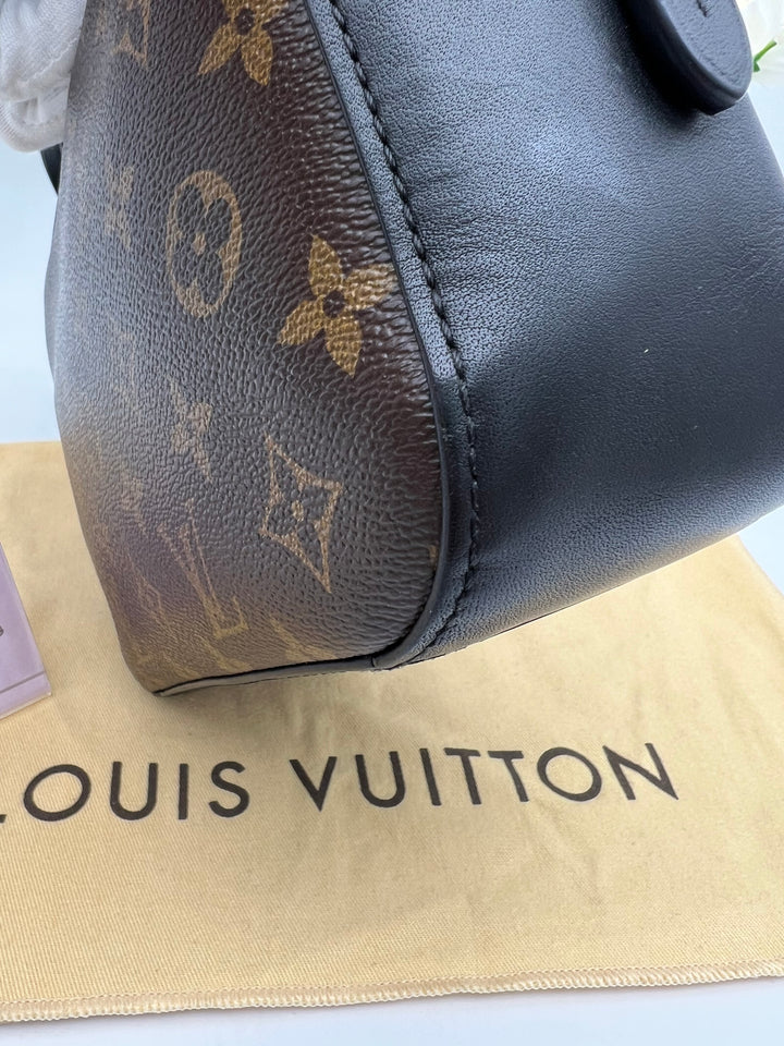 LOUIS VUITTON SAINTONGE