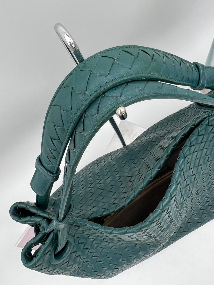 BOTTEGA VENETA INTRECCIATO WOVEN NAPPY SHOULDER BAH