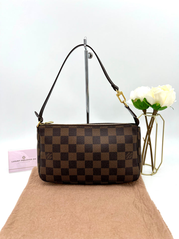 LOUIS VUITTON POCHETTE ACCESSORIES DAMIER