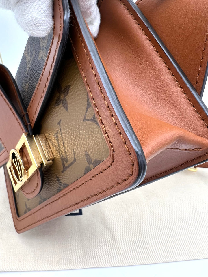 LOUIS VUITTON DAUPHINE REVERSED BELT BAG