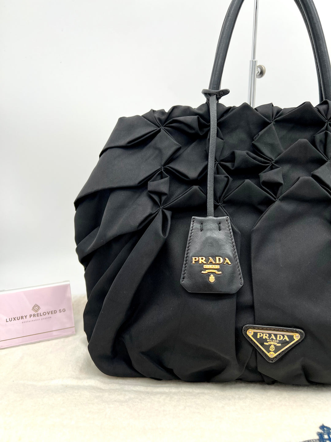 PRADA NYLON PLEATED HANDLE NYLON