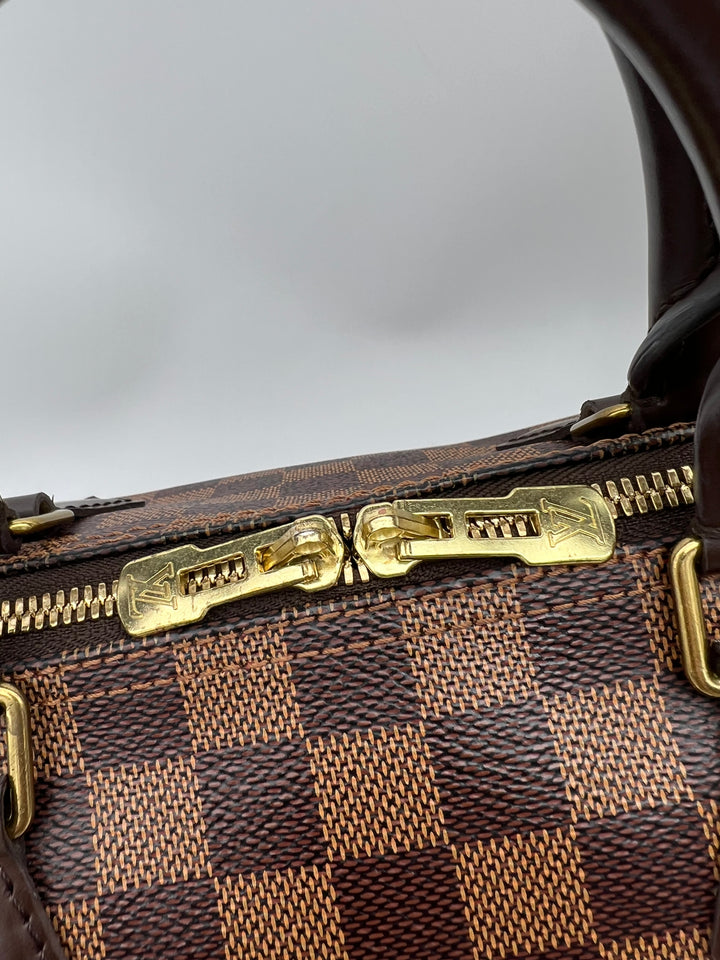 LOUIS VUITTON BANDOULIERE DAMIER EBENE