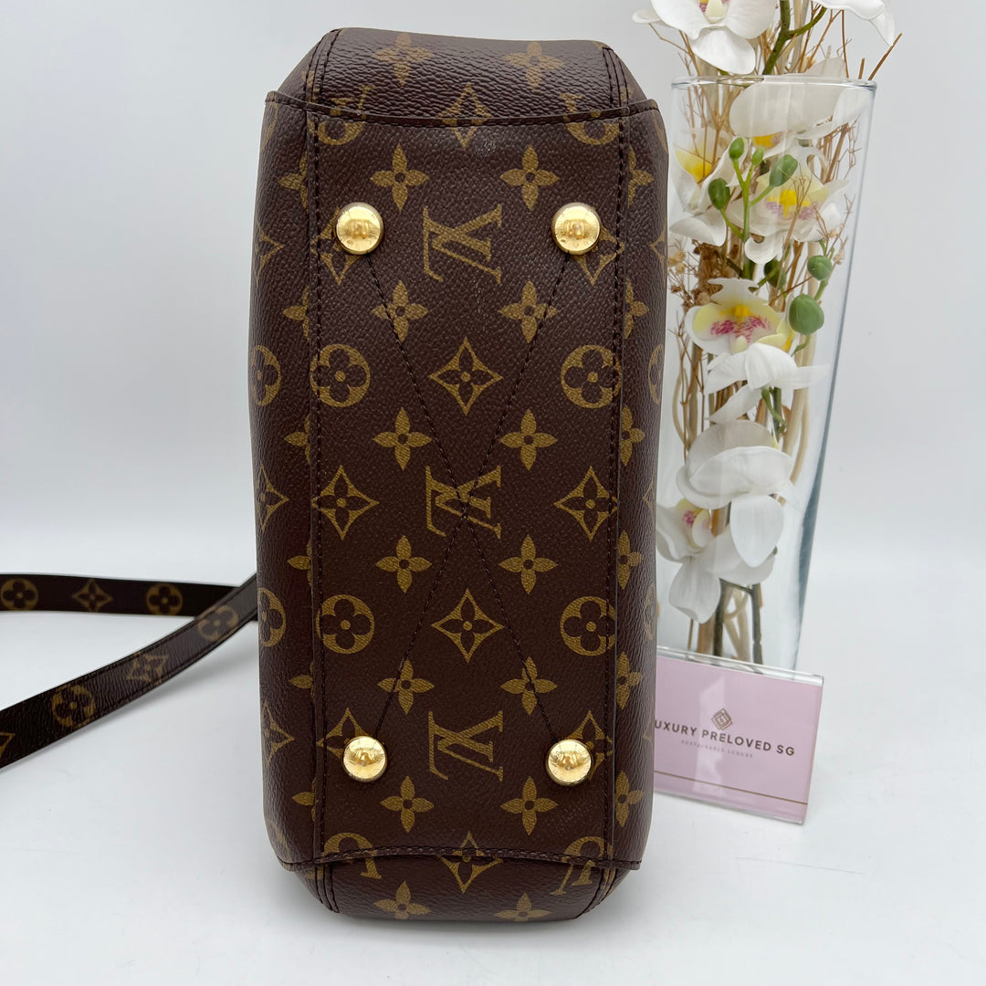 LOUIS VUITTON MONTAIGNE PM