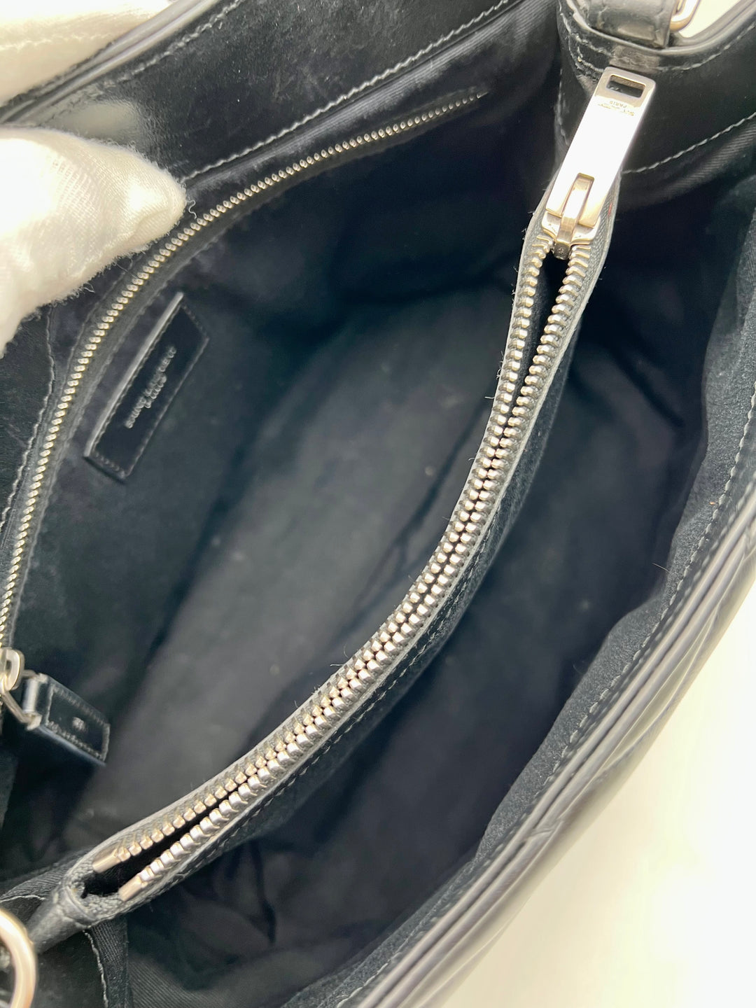 YVES SAINT LAURENT LOULOU MEDIUM