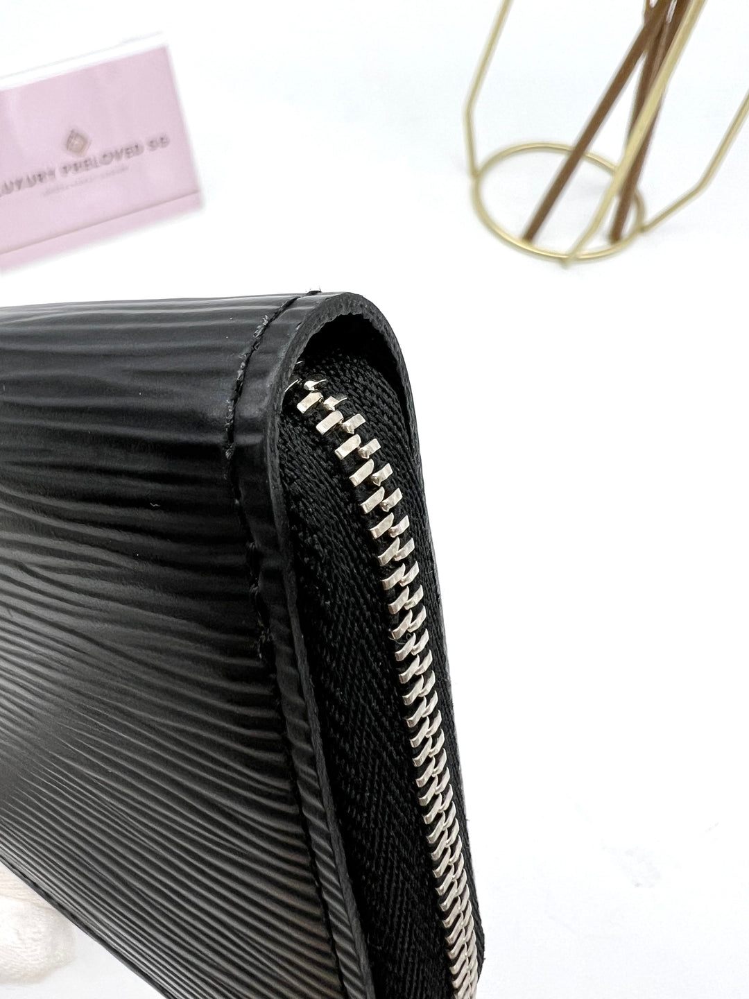 LOUIS VUITTON EPI NIOR ZIPPY COIN PURSE