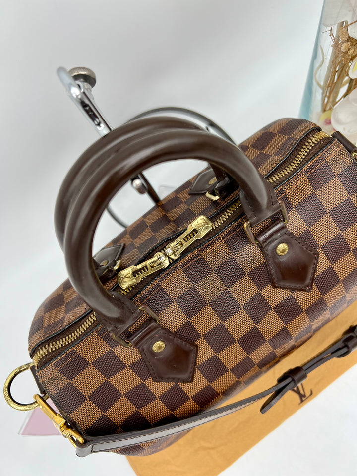 LOUIS VUITTON BANDOULIERE 25 DAMIER EBENE