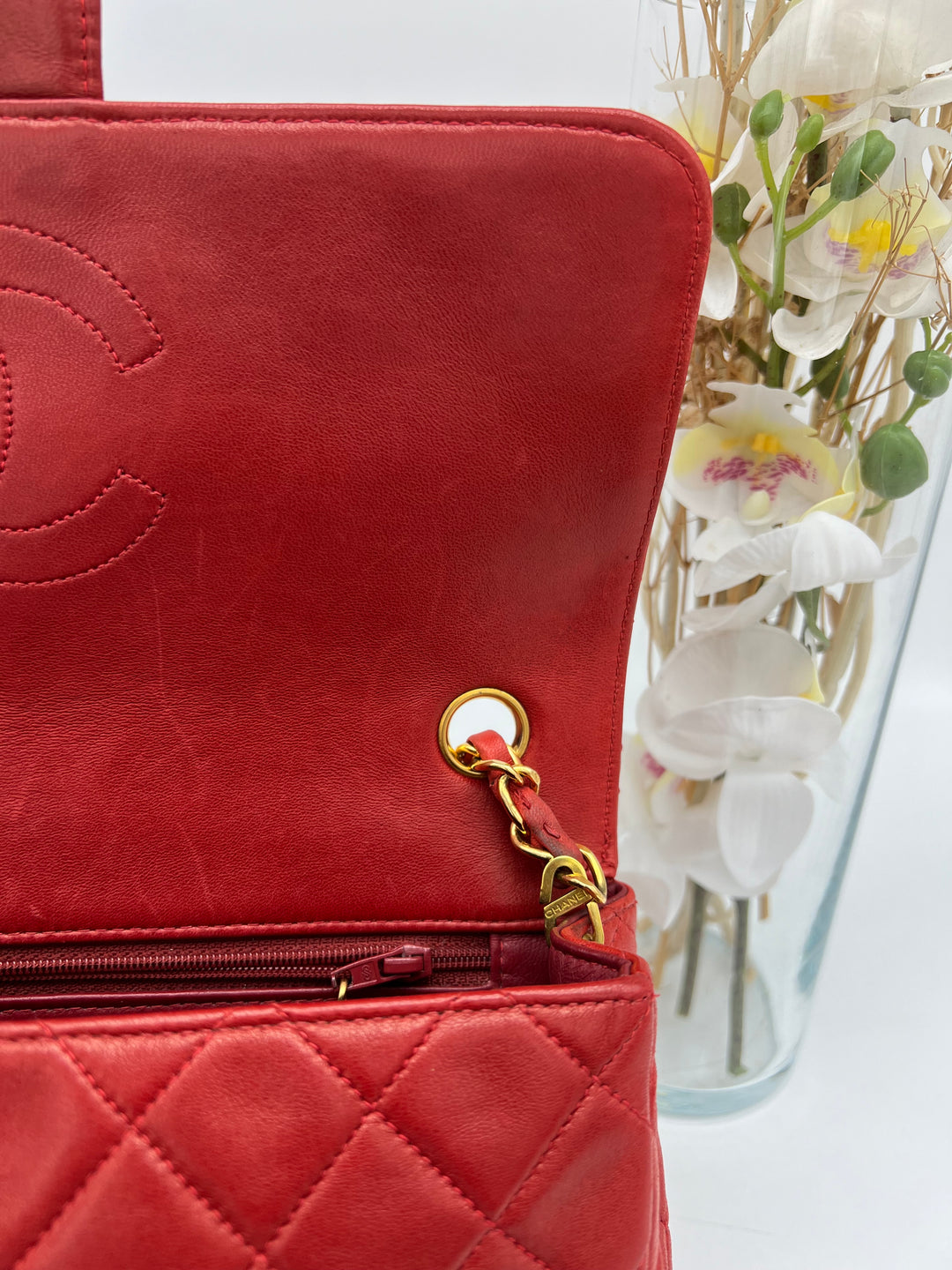 CHANEL RED LAMBSKIN METALASSE CHAIN BAG