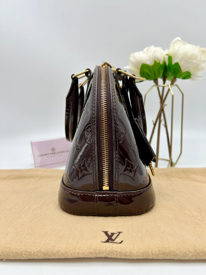 LOUIS VUITTON ALMA BB VERNIS
