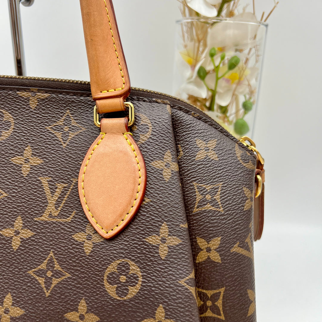 LOUIS VUITTON RIVOLI MONOGRAM MM