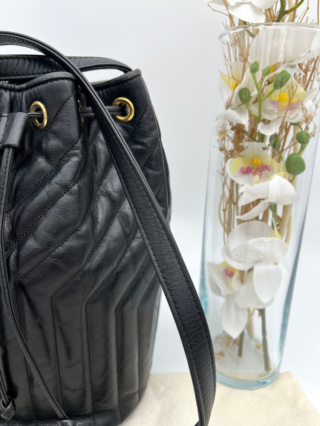 YVES SAINT QUILTED BUCKET SHOULDER BAG