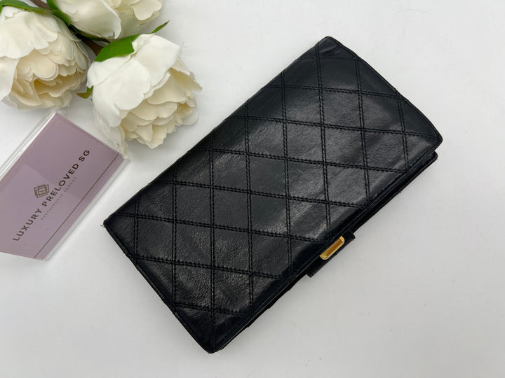 CHANEL VINTAGE WALLET