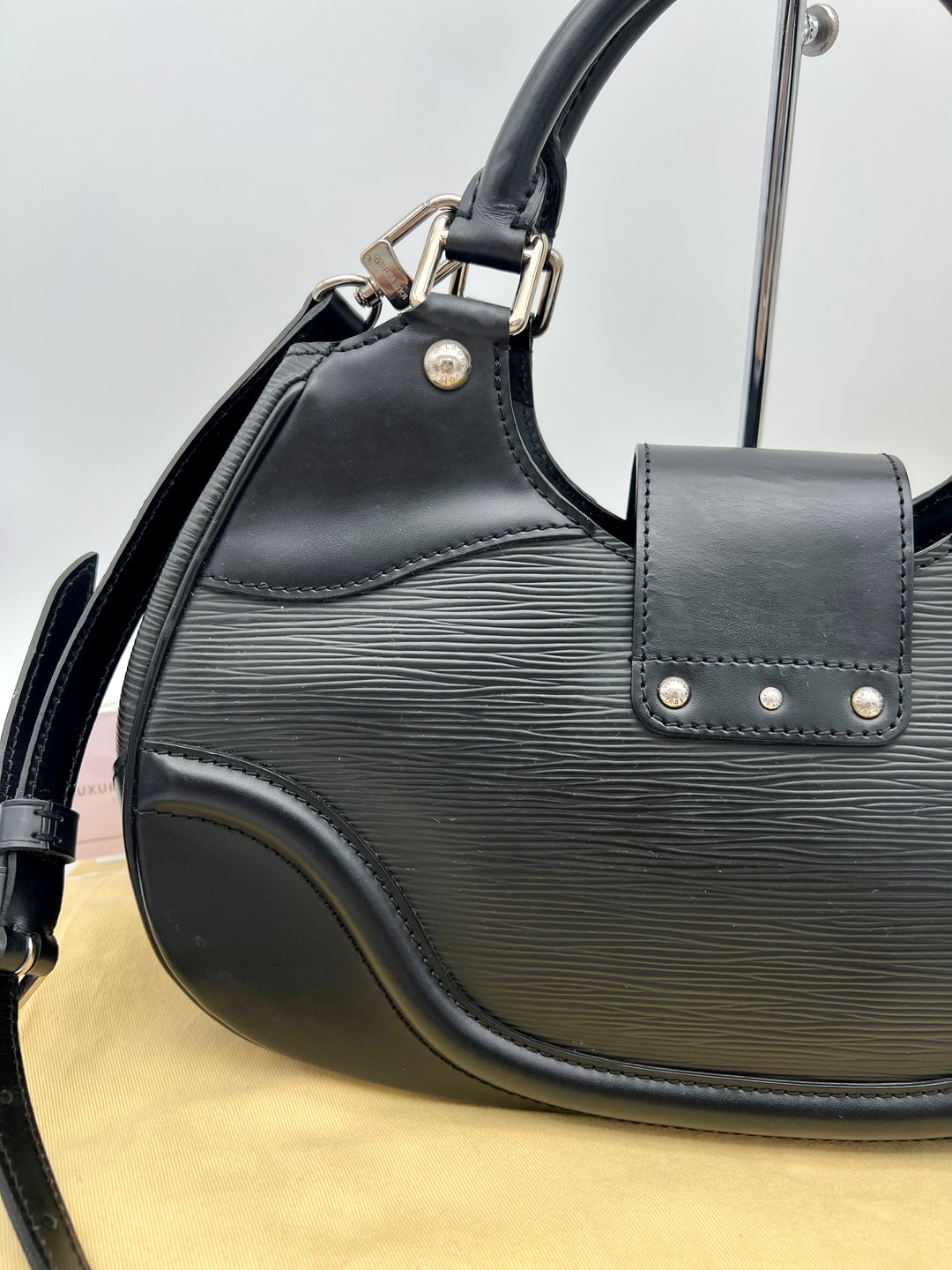 LOUIS VUITTON EPI LEATHER SAC MONTAIGNE