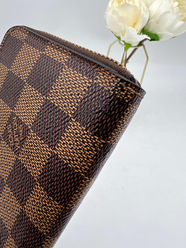 LOUIS VUITTON DAMIER CLEMENCE LONG ZIP WALLET