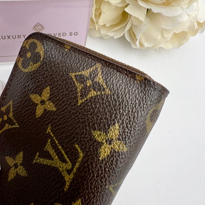 LOUIS VUITTON MONOGRAM ZIPPY SHORT WALLET