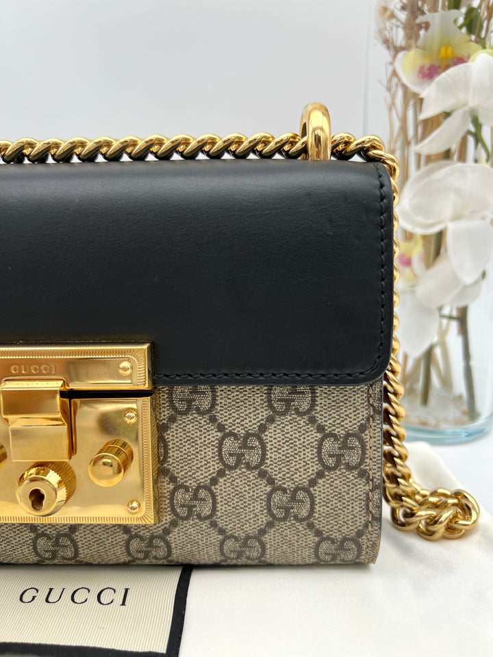 GUCCI PADLOCK GG SUPREME BAG