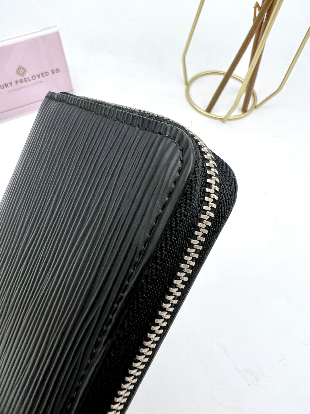 LOUIS VUITTON EPI NIOR ZIPPY COIN PURSE