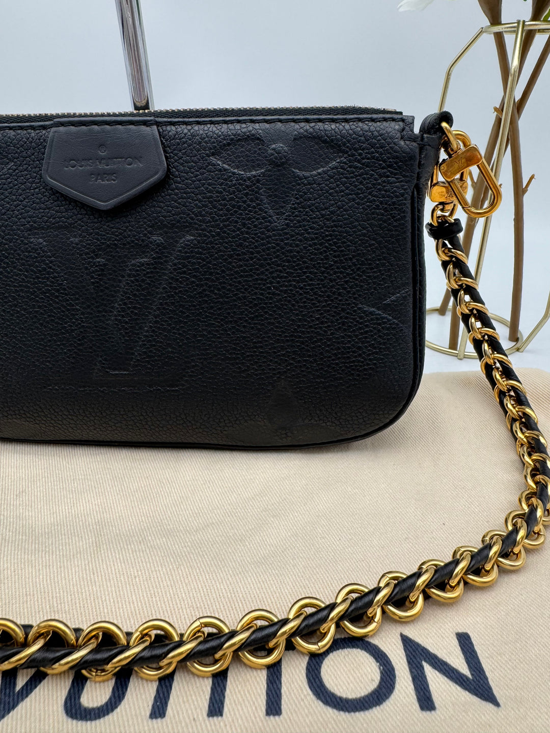 LOUIS VUITTON MULTI POCHETTE EMPRIENTE