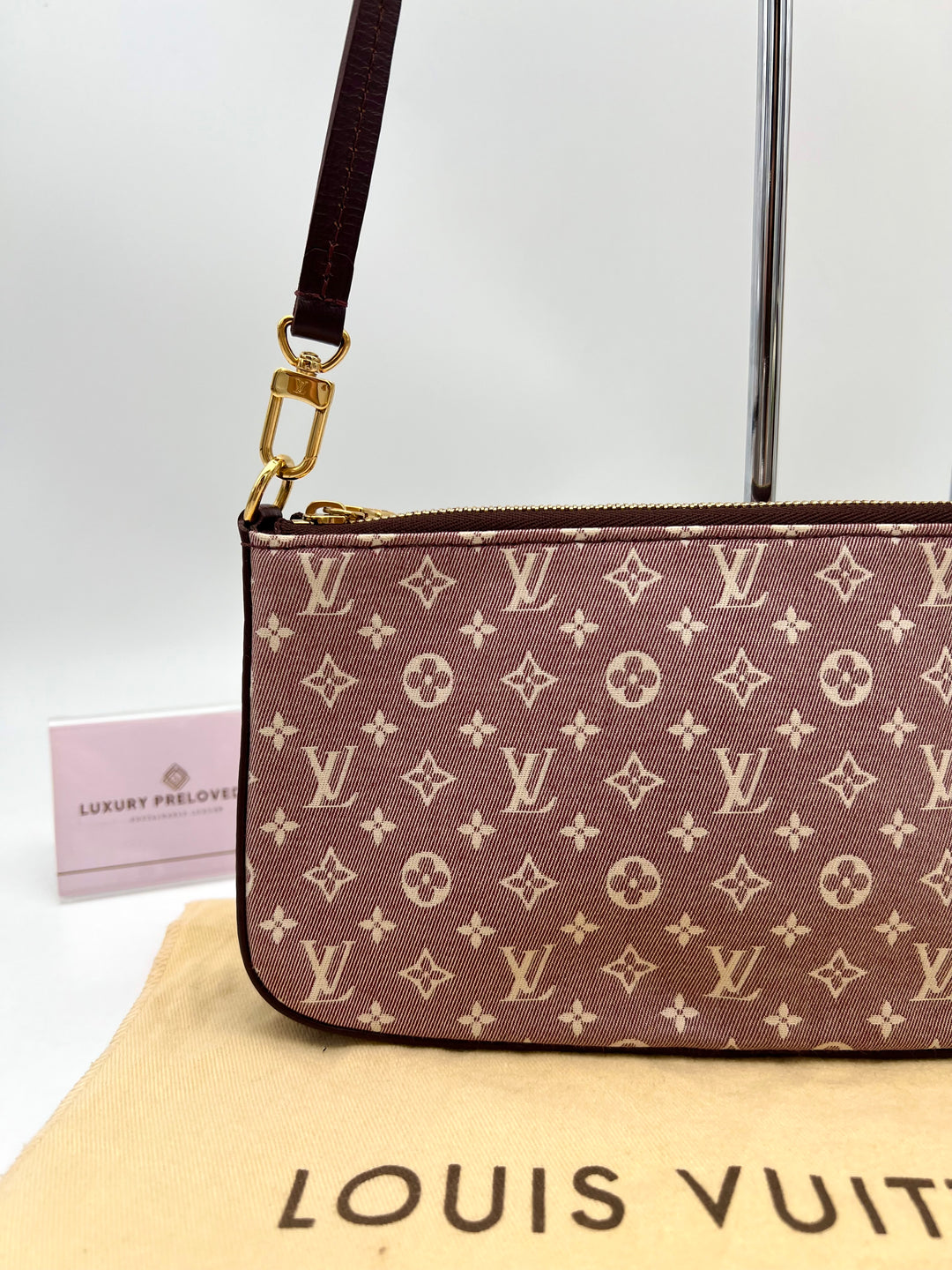 LOUIS VUITTON POCHETTE ACCESSORIES IDYLLE