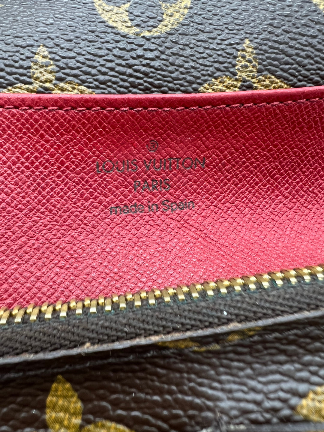 LOUIS VUITTON EMILIE  WALLET