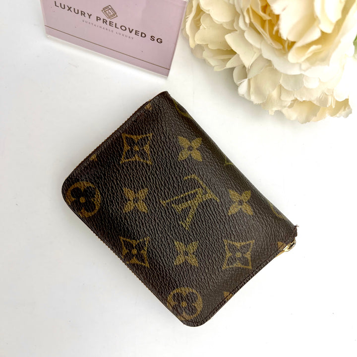 LOUIS VUITTON MONOGRAM ZIPPY SHORT WALLET