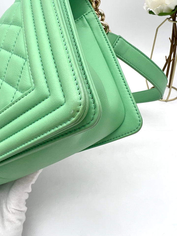 CHANEL LAMBSKIN OLD MEDIUM BOY